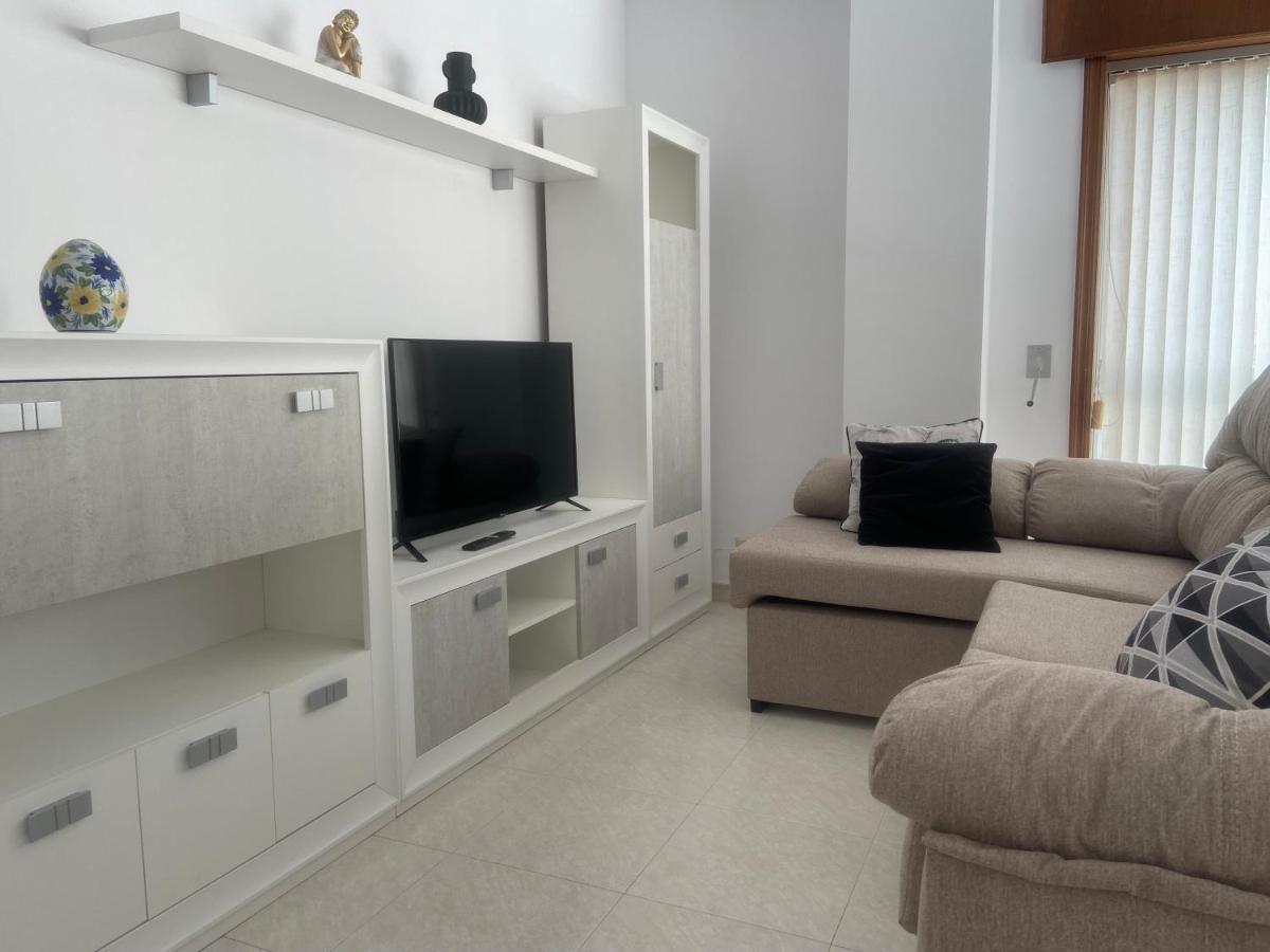 Lalin Centro Urbano, Comodo Y Funcional Exterior foto